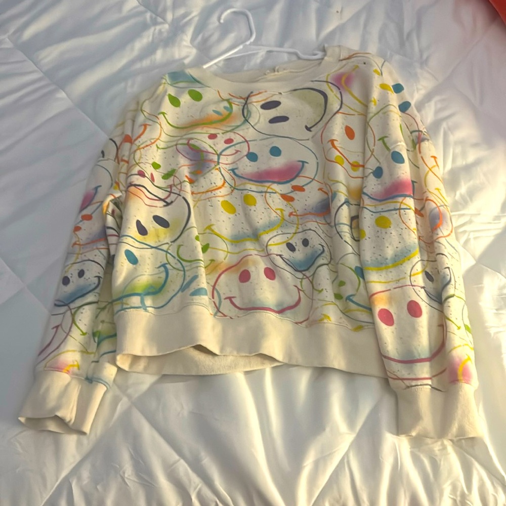 Sweatshirt